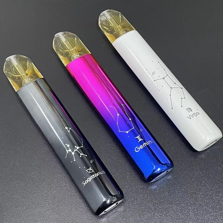 12星座主機 會發光 有夠帥 出門當亮仔😎